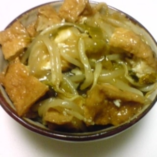 厚揚げともやしと高菜漬けのあんかけ丼